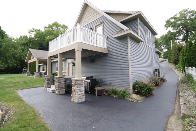 30642 N Shore Drive, Elkhart, IN 46514