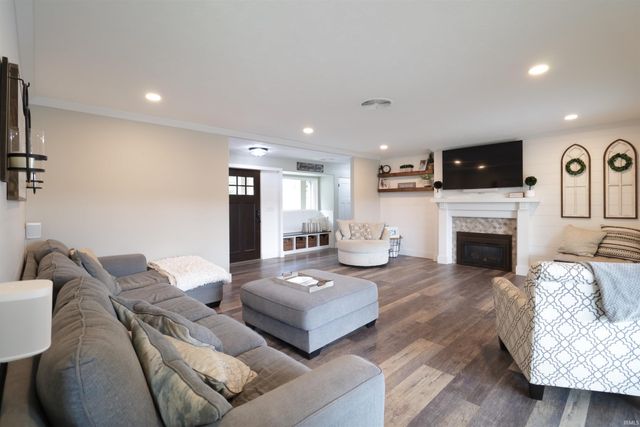 30642 N Shore Drive, Elkhart, IN 46514