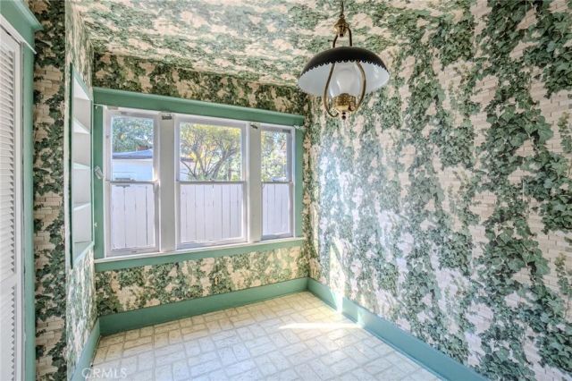 693 N Euclid, Upland, CA 91786