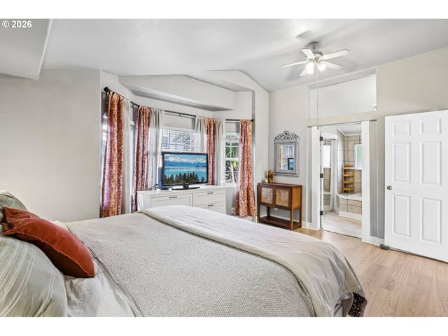 11418 Nw 7TH Ct, Vancouver, WA 98685