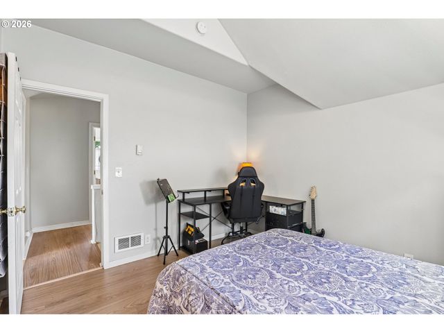 11418 Nw 7TH Ct, Vancouver, WA 98685