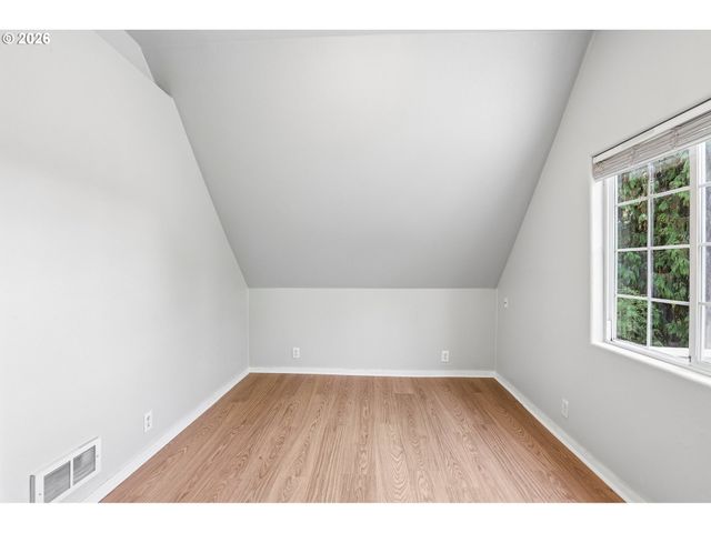 11418 Nw 7TH Ct, Vancouver, WA 98685