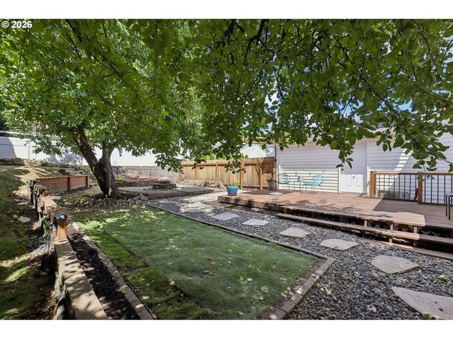 11418 Nw 7TH Ct, Vancouver, WA 98685