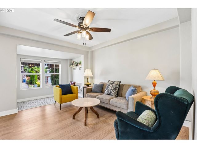 11418 Nw 7TH Ct, Vancouver, WA 98685