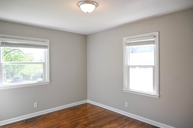 1034 Castleton Way, Lexington, KY 40517