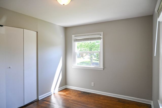 1034 Castleton Way, Lexington, KY 40517