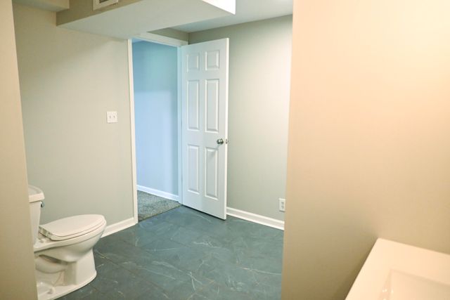 1034 Castleton Way, Lexington, KY 40517