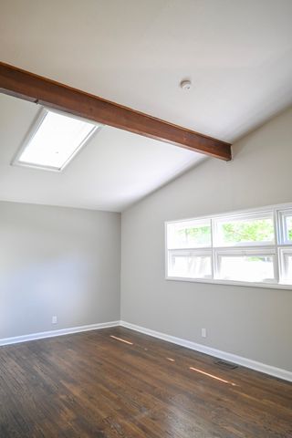 1034 Castleton Way, Lexington, KY 40517