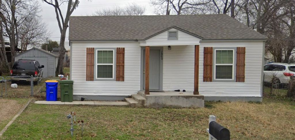 7800 Smith Street, White Settlement, TX 76108