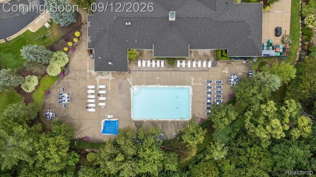 3601 Tremonte Circle N, Oakland Charter Township, MI 48306
