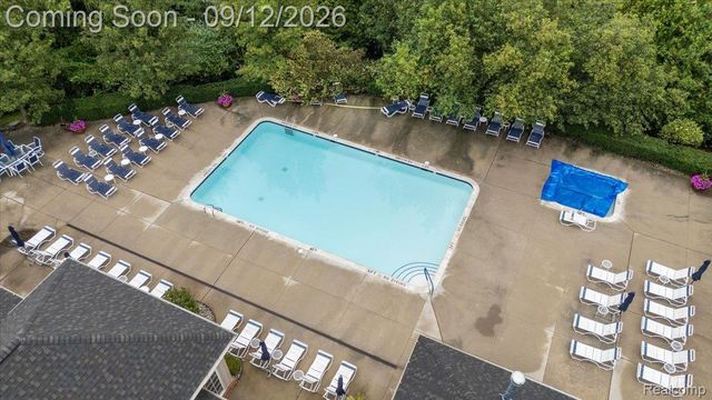 3601 Tremonte Circle N, Oakland Charter Township, MI 48306
