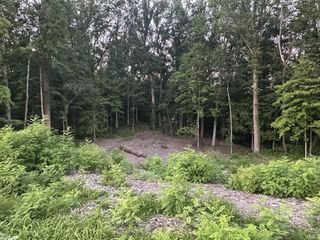 6202 Pembrooke Drive, Newburgh, IN 47630