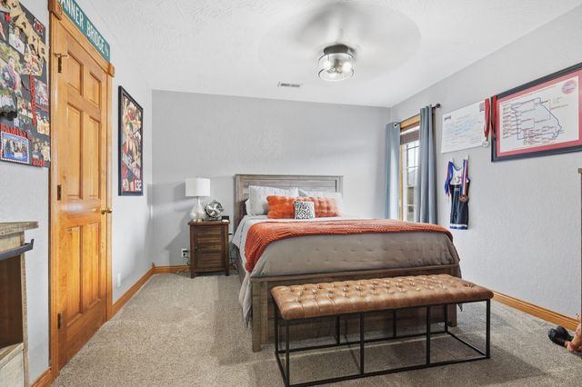 4306 Fair Haven Drive, Nixa, MO 65714