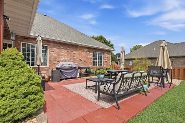 4306 Fair Haven Drive, Nixa, MO 65714