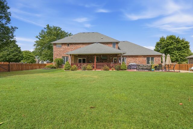 4306 Fair Haven Drive, Nixa, MO 65714