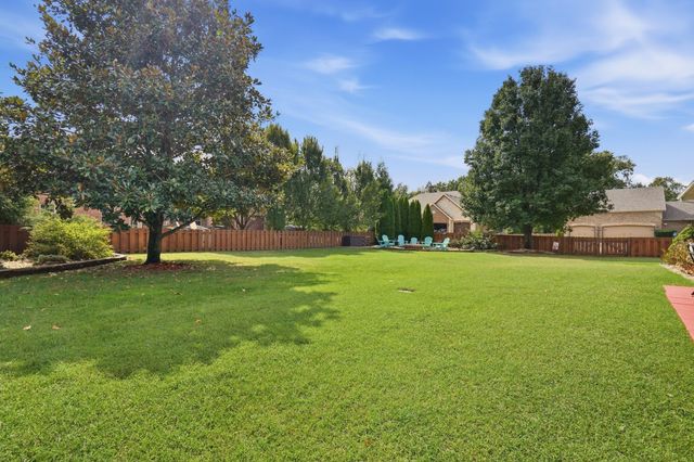4306 Fair Haven Drive, Nixa, MO 65714