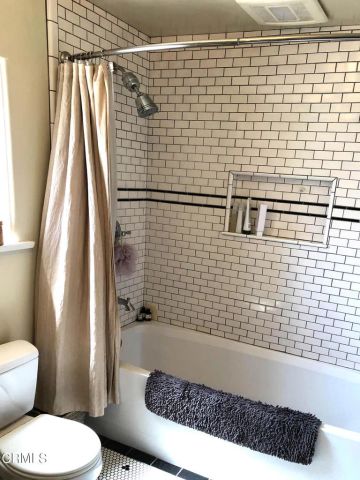 3722 4th Avenue, La Crescenta, CA 91214