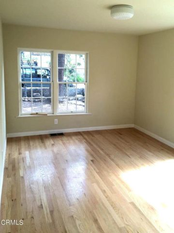 3722 4th Avenue, La Crescenta, CA 91214
