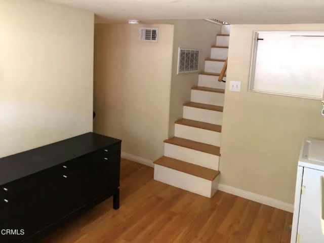 3722 4th Avenue, La Crescenta, CA 91214