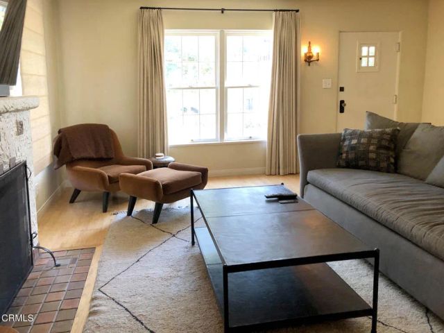 3722 4th Avenue, La Crescenta, CA 91214
