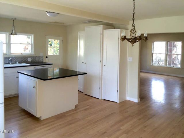3722 4th Avenue, La Crescenta, CA 91214