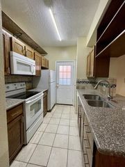 7575 Cambridge Street 2305, Houston, TX 77054