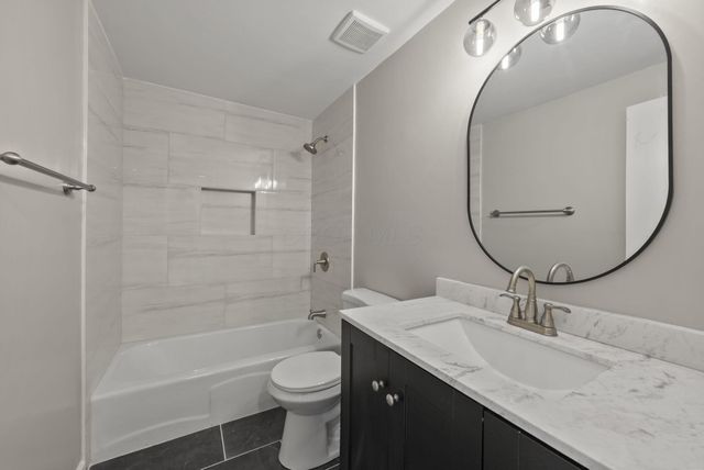 1046 Merrimar Circle N, B, Columbus, OH 43220