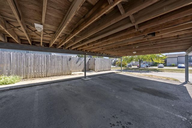 1046 Merrimar Circle N, B, Columbus, OH 43220