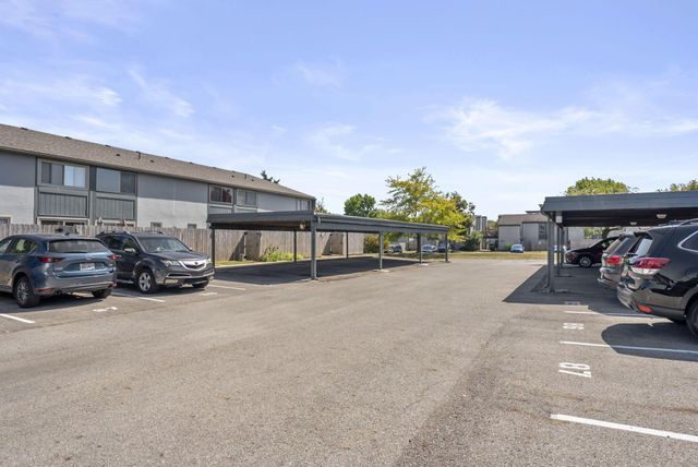 1046 Merrimar Circle N, B, Columbus, OH 43220