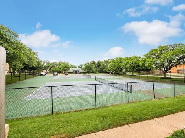 1046 Merrimar Circle N, B, Columbus, OH 43220