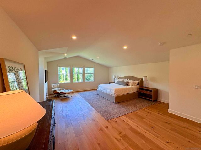 1432 Enclave Ct, Encinitas, CA 92024