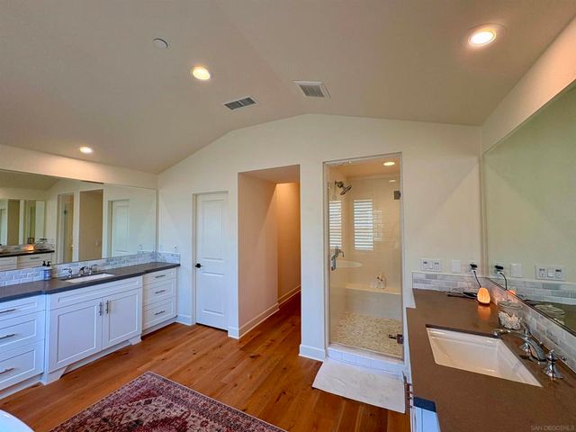 1432 Enclave Ct, Encinitas, CA 92024