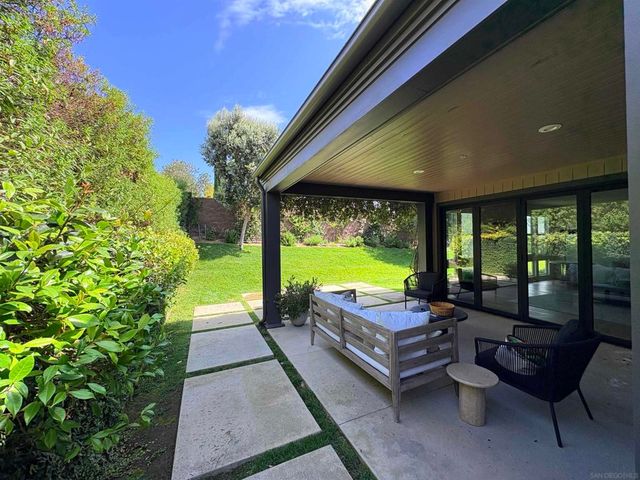 1432 Enclave Ct, Encinitas, CA 92024