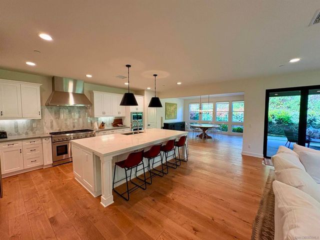 1432 Enclave Ct, Encinitas, CA 92024