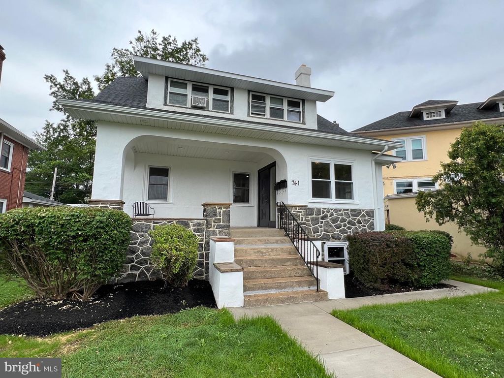 741 MAIN ST, Phoenixville, PA 19460