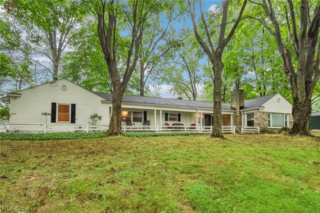 17191 Sagamore Road, Walton Hills, OH 44146