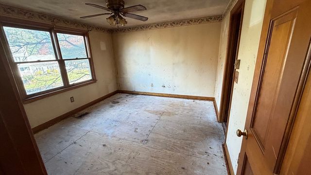 81 Tania Drive, Taunton, MA 02718