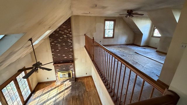 81 Tania Drive, Taunton, MA 02718