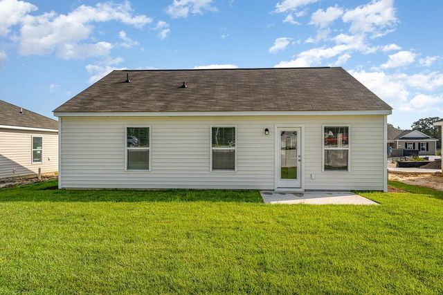 118 Ashworth Dr., Tabor City, NC 28463