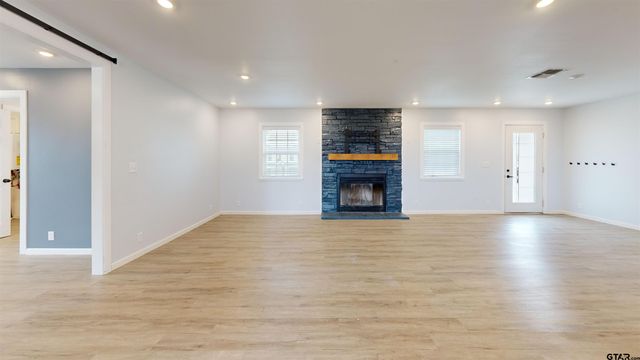 14553 CR 2191, Whitehouse, TX 75791