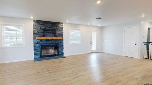 14553 CR 2191, Whitehouse, TX 75791