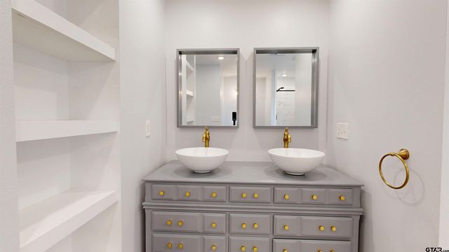 14553 CR 2191, Whitehouse, TX 75791