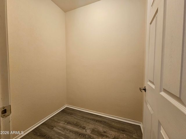 18416 N CAVE CREEK Road 1075, Phoenix, AZ 85032