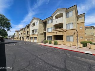 18416 N CAVE CREEK Road 1075, Phoenix, AZ 85032