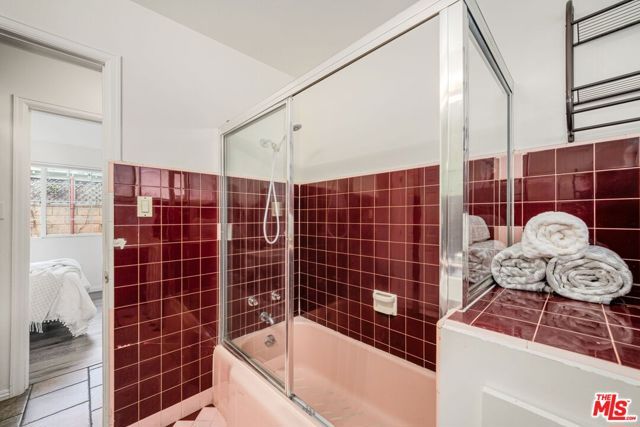 6041 Cleon Avenue, North Hollywood (los Angeles), CA 91606