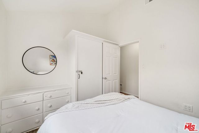6041 Cleon Avenue, North Hollywood (los Angeles), CA 91606