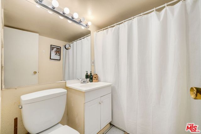 6041 Cleon Avenue, North Hollywood (los Angeles), CA 91606