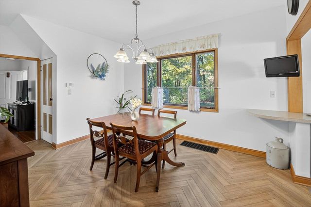 438 Blaine AVENUE, Racine, WI 53405