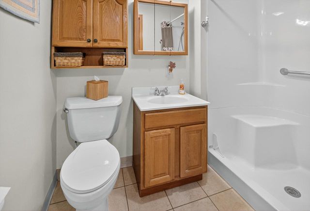 438 Blaine AVENUE, Racine, WI 53405