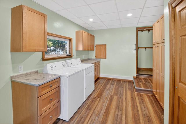 438 Blaine AVENUE, Racine, WI 53405